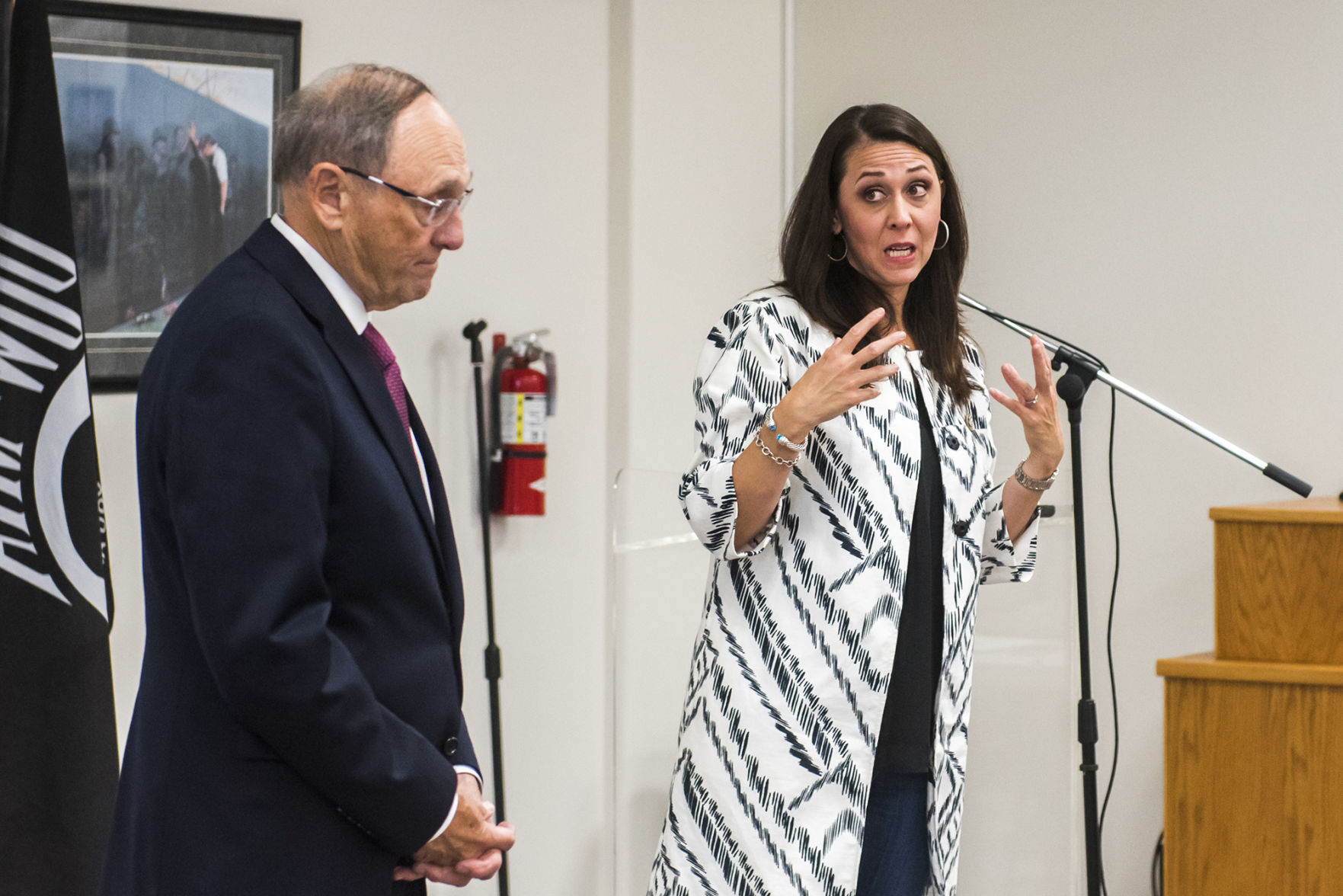 Jaime Herrera Beutler Speaks with Veterans in Chehalis